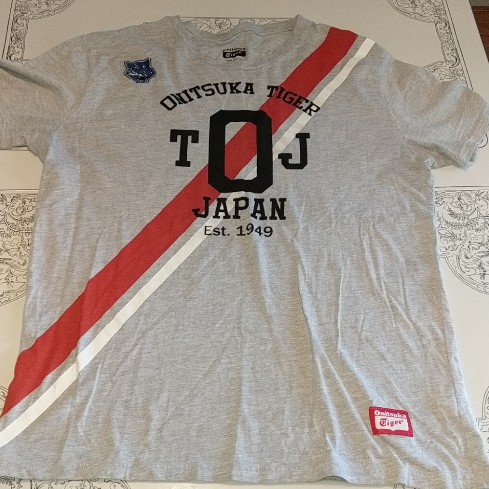 Onitsuka t-shirt